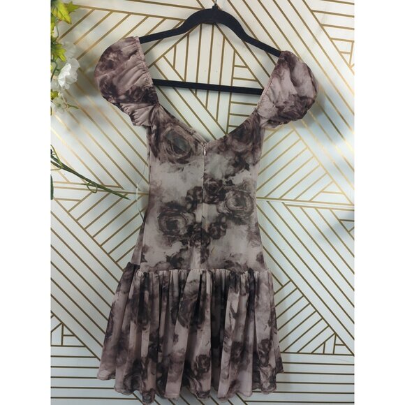 BOUTIQUE BRAND Women's Rose Frilly Mini Dress With Shorts Under Tie Front S NEW - Picture 8 of 9